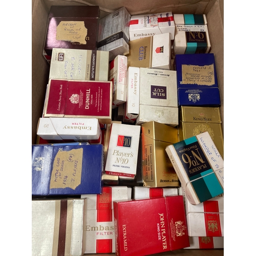 18 - Collection with sleeves, loose and cards in cigarette packets, including modern, trade etc including... 