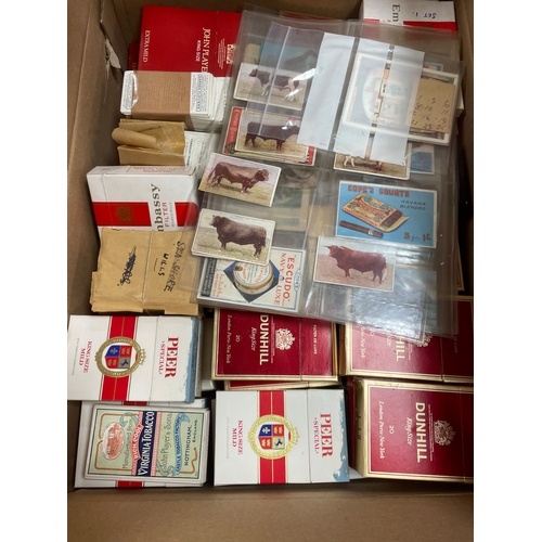 18 - Collection with sleeves, loose and cards in cigarette packets, including modern, trade etc including... 