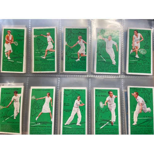 22 - Collection in 10 albums with complete sets including Carreras Turf Famous Cricketers, Famous Film St... 