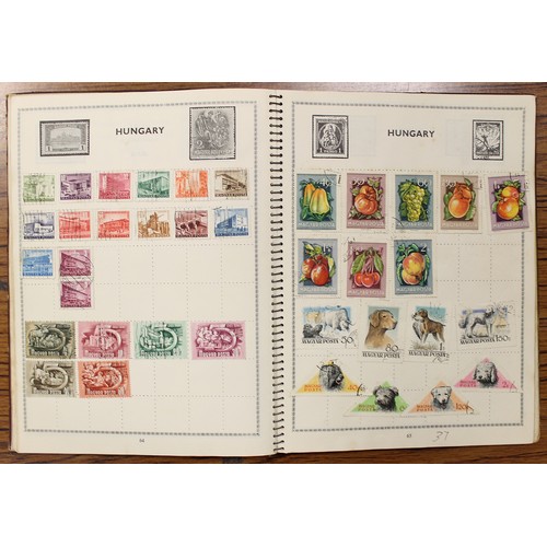 126 - World misc early to modern M/U coln in approx. 12 albums and loose incl GB, with FDCs from 1967 with... 