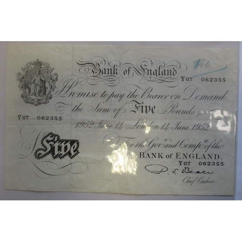 188 - Collection of banknotes in folder, majority ranging £5 to 10/- from Peppiatt to Fforde, generally fi... 