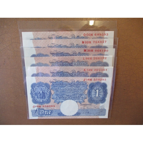 225 - K.O. Peppiatt. 1940 £1 blue complete collection of different lettered prefixes A27H to X02H with A27... 