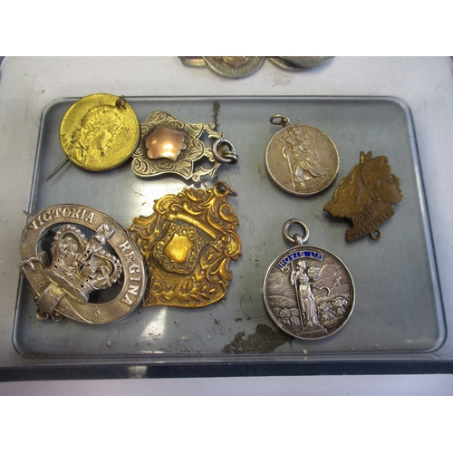 896 - Mainly 18th to early 20th century collection of commemoratives and medallions including silver lawn ... 