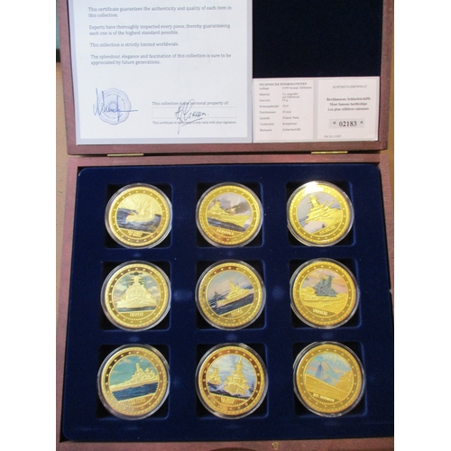 904 - Collection of plated/coloured commemoratives with wooden boxed sets 