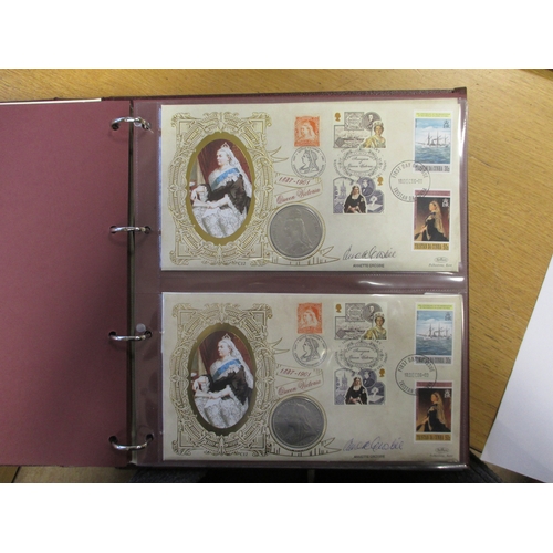 921 - 1994 to 2009 mainly Benham and Buckingham Covers collection in albums with some loose, many signed w... 