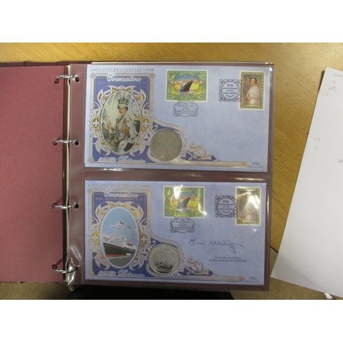 921 - 1994 to 2009 mainly Benham and Buckingham Covers collection in albums with some loose, many signed w... 