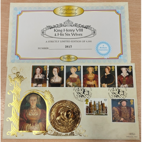 925 - Collection of coin cover albums from Westminster with Queens Mother, Long to Reign Over us, The Mile... 