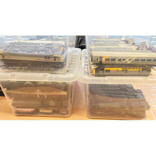 438 - Collection of unboxed locomotives with accompanying boxes (100+), tenders (50+), coaches (35+) wagon... 