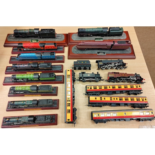 462 - Collection of mostly Hornby unboxed locomotives, tenders, coaches, wagons etc. generally excellent t... 