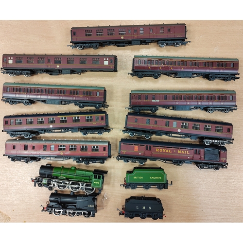 462 - Collection of mostly Hornby unboxed locomotives, tenders, coaches, wagons etc. generally excellent t... 