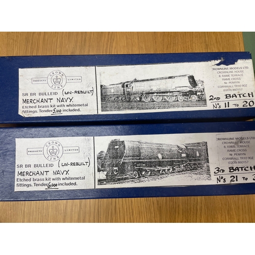 494 - Kit Built. Crown Line. Products Limited OO gauge steam locomotive with tender with Merchant Navy Cla... 