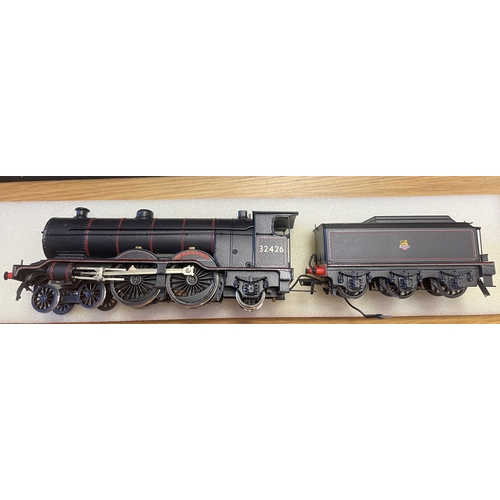 496 - Kit Built. DJH. Three OO gauge black locomotives with steam with tender St Albans Head 32426 4-4-2 w... 