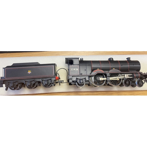 496 - Kit Built. DJH. Three OO gauge black locomotives with steam with tender St Albans Head 32426 4-4-2 w... 