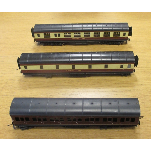 500 - Exley. OO gauge collection of BR liveried coaches (6) generally good to excellent, 3 with good plus ... 