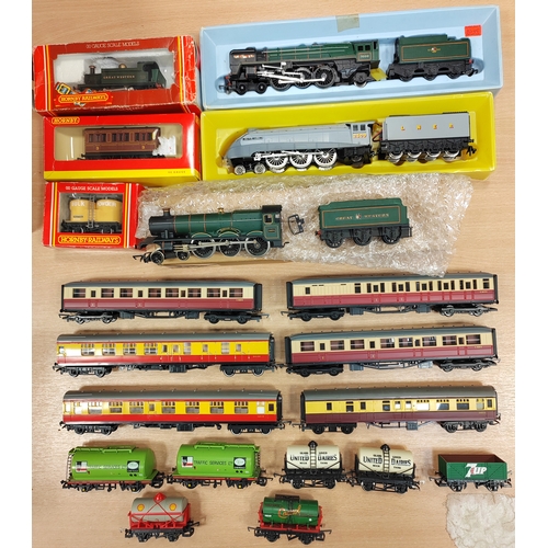 525 - Hornby. Collection of boxed and unboxed locomotives, coaches, wagons etc. generally excellent to min... 