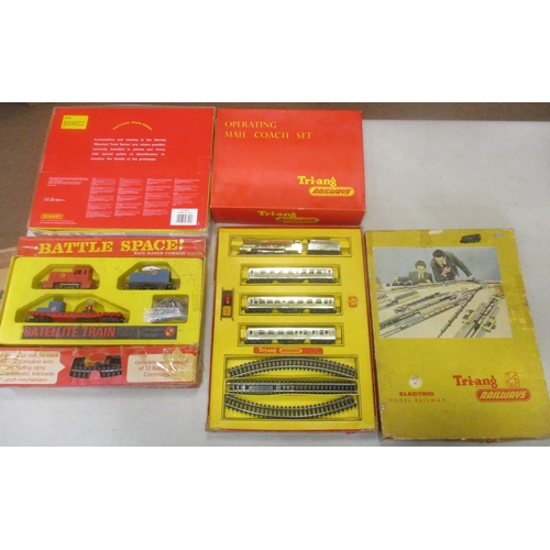 538 - Hornby. Range of OO gauge train sets, generally excellent to mint in good to excellent boxes, with R... 