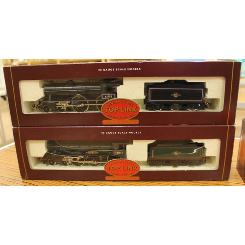 549 - Hornby. Collection of OO gauge steam locomotives with tenders including Toplink Cattistock 62758 4-4... 