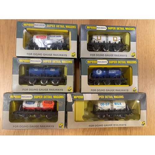 565 - Wrenn. Collection of boxed OO gauge wagons including Milk Wagons 'Express Dairies' No W5095, United ... 