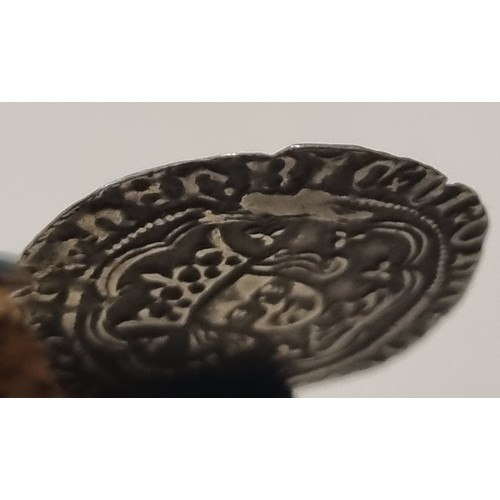 566 - Henry VI. Leaf-trefoil half groat mintmark cross fleury/ plain cross good fine. (S. 1902) (See photo... 