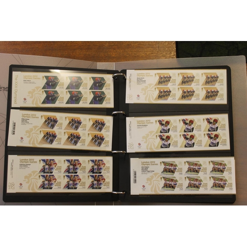 219 - 1974-2020 UM coln of pres packs in 8 Royal Mail Presentation packs albums. Valid face value £1497. (... 