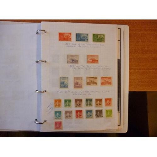 53 - World misc early to modern M/U coln in many ring binders. A nice large range of material throughout,... 