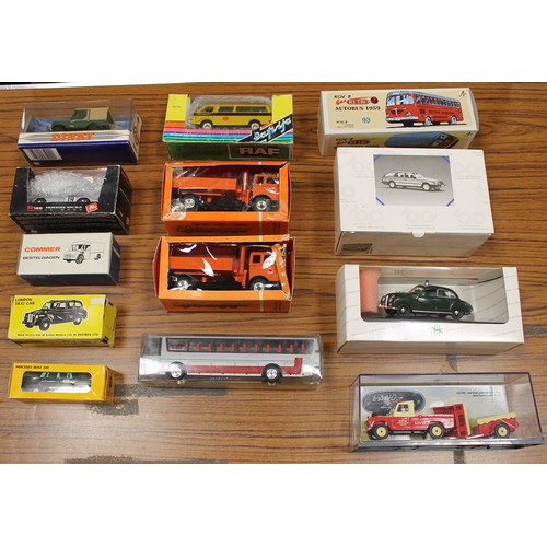 220 - 1980s onwards collection of mainly construction vehicles, cars, buses etc, generally good plus to ex... 