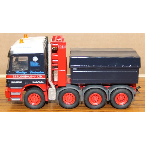 220 - 1980s onwards collection of mainly construction vehicles, cars, buses etc, generally good plus to ex... 