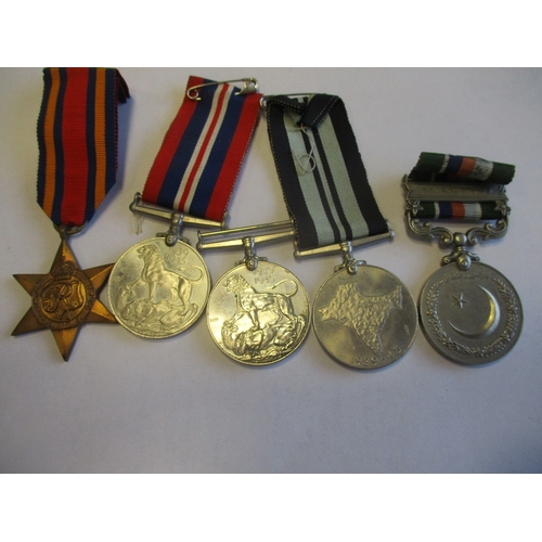 118 - World range including Germany 1939 Iron Cross 2nd Class, West Wall Medal, Luftwaffe Flak Badge, Fran... 