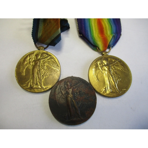 15 - WW1 Medal range with Victory Medals to 25243 Cpl A. Griffiths R.A.M.C., 204280 Cpl R. Critchley S. L... 