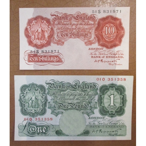 284 - Range with £1 Catterns U15, Peppiatt 1934 01O and O'Brien S85S replacement extremely fine, K52A near... 