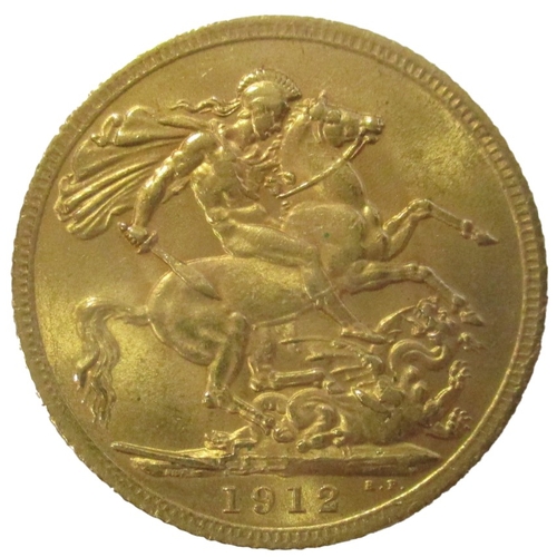 692 - Investment Gold lot - documents required. 1912 sovereign very fine. (Y)