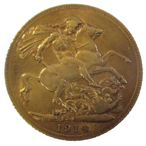 702 - Investment Gold lot - documents required. 1914 sovereign fine. (Y)