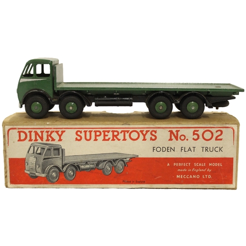 313 - Dinky. 502 Foden Flat Truck, 1st cab type, dark green cab, back and hubs, silver flash, black chassi... 