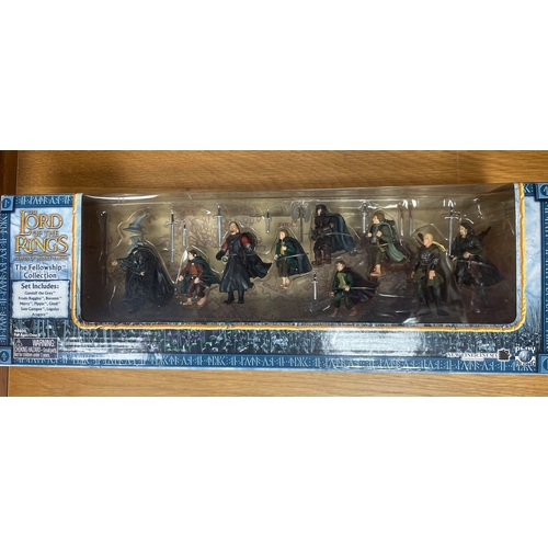 160 - The Lord Of The Rings. Collection of boxed Armies of Middle-Earth Soldiers and Scenes of battle No 4... 