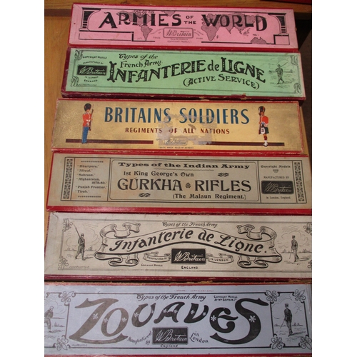 182 - Britains. Collection with boxes Armies of The World No 432, Gurkha Rifle No 147, Infanterie De Ligne... 