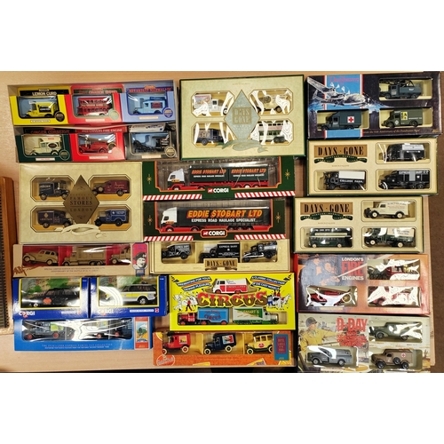 189 - Collection of cars, buses, vans, tanks etc. generally mint in mostly very good to excellent boxes wi... 