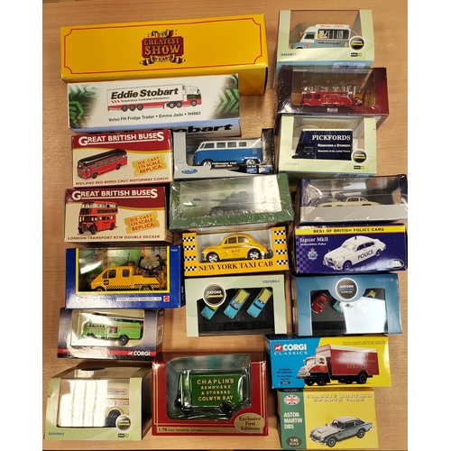 189 - Collection of cars, buses, vans, tanks etc. generally mint in mostly very good to excellent boxes wi... 