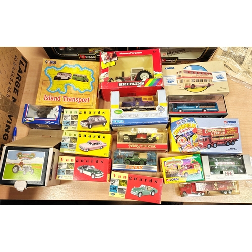 192 - Collection of various scale models generally mint in generally very good to excellent boxes with Bur... 