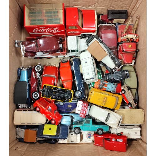 232 - Collection of cars, vans, buses, trucks etc. generally good to very good with Corgi, Dinky, Lledo, W... 