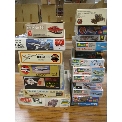 371 - Collection including Crown Marauder No P450100, ERTL Mercury No 2349150, Ford No 2149150, JoHan Cadi... 