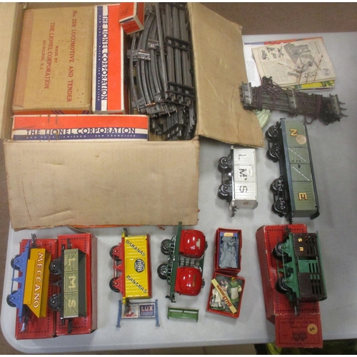 380 - Range of O gauge railway, generally very good to excellent with some in good to very good plus boxes... 