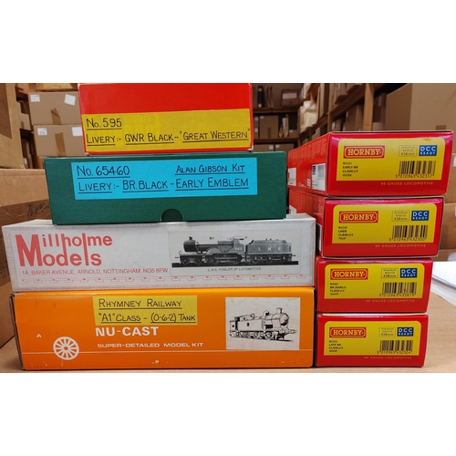 404 - Range of OO gauge locomotives and tenders generally mint in very good to excellent boxes with Hornby... 