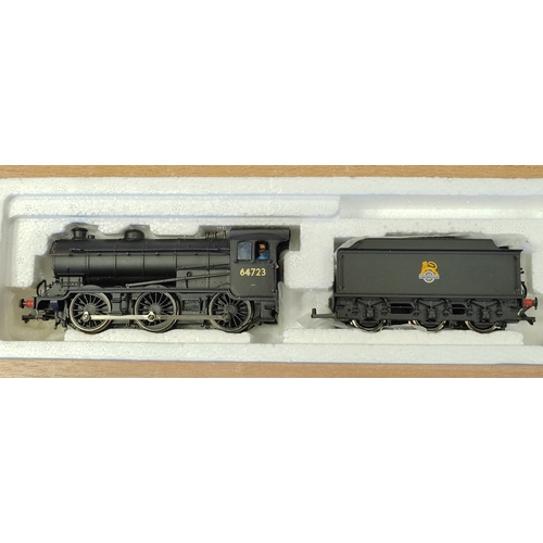 425 - Bachmann. Range of OO gauge J39 class locomotives with tenders, generally mint in very good boxes, w... 