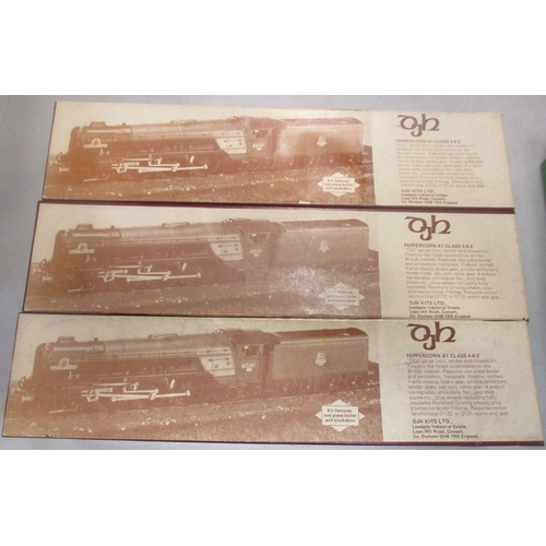 439 - DJH. Range of unbuilt OO gauge K30 Peppercorn A1 Class 4-6-2 locomotive with tender kits, generally ... 