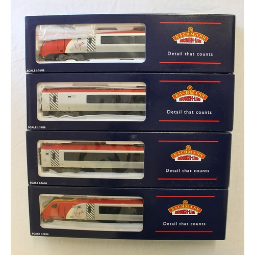 643 - Bachmann. Virgin Voyager Grampian Voyager Class 220 4 Car DMU No 32601 excellent to mint (minor alte... 