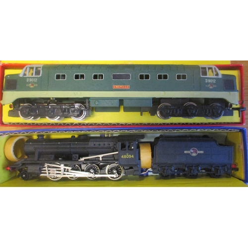 678 - Hornby Dublo. Pair of OO gauge locomotives, generally excellent in very good to excellent boxes, wit... 