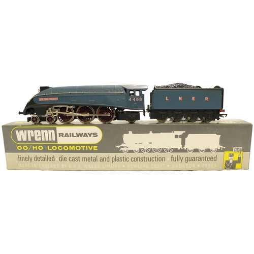 738 - Wrenn. Sir Nigel Gresley W2212AM2 4-6-2 locomotive No.4498 and tender LNER blue (5 pole) near mint i... 