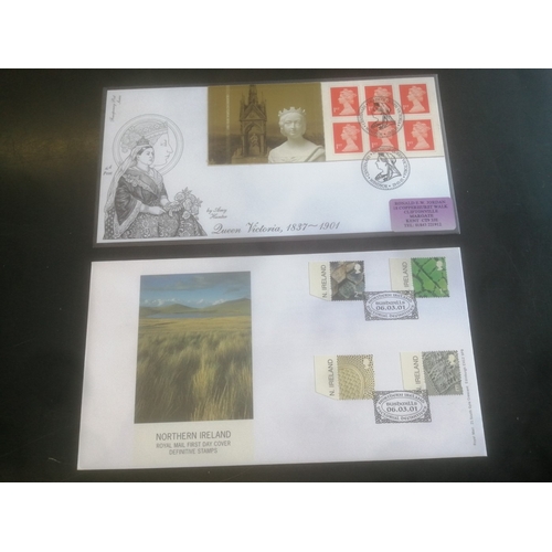 317 - Machin definitive FDCs, 1971-2019, incl interesting items, with bklt panes, coils, Regionals, H/Vs, ... 