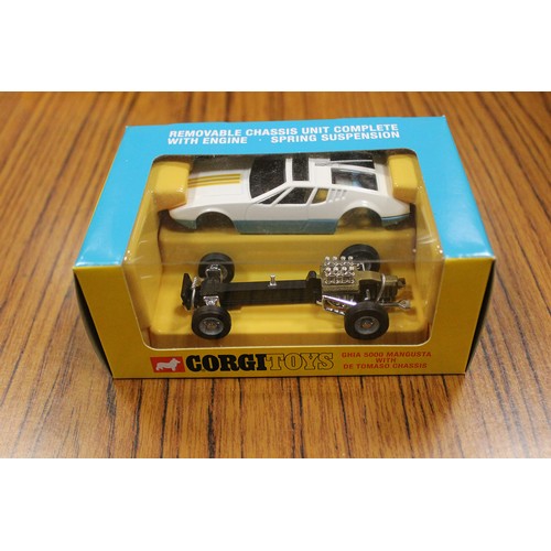 281 - Corgi. Collection including Classics, Vanguards, Original Omnibus, reproductions etc generally mint ... 