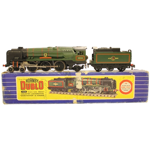 522 - Hornby Dublo. Steam locomotive with tender Dorchester 34042 4-6-2 No 3235 generally excellent in goo... 